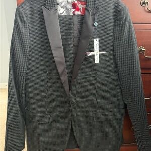 Paisley&Gray Black and white dotted Patterned Tuxedo Suit